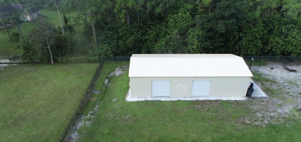 3 Car Garage in Florida